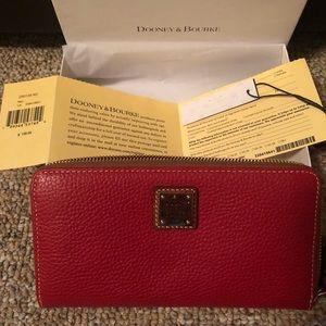 Dooney & Bourke Pebble Leather Wallet
